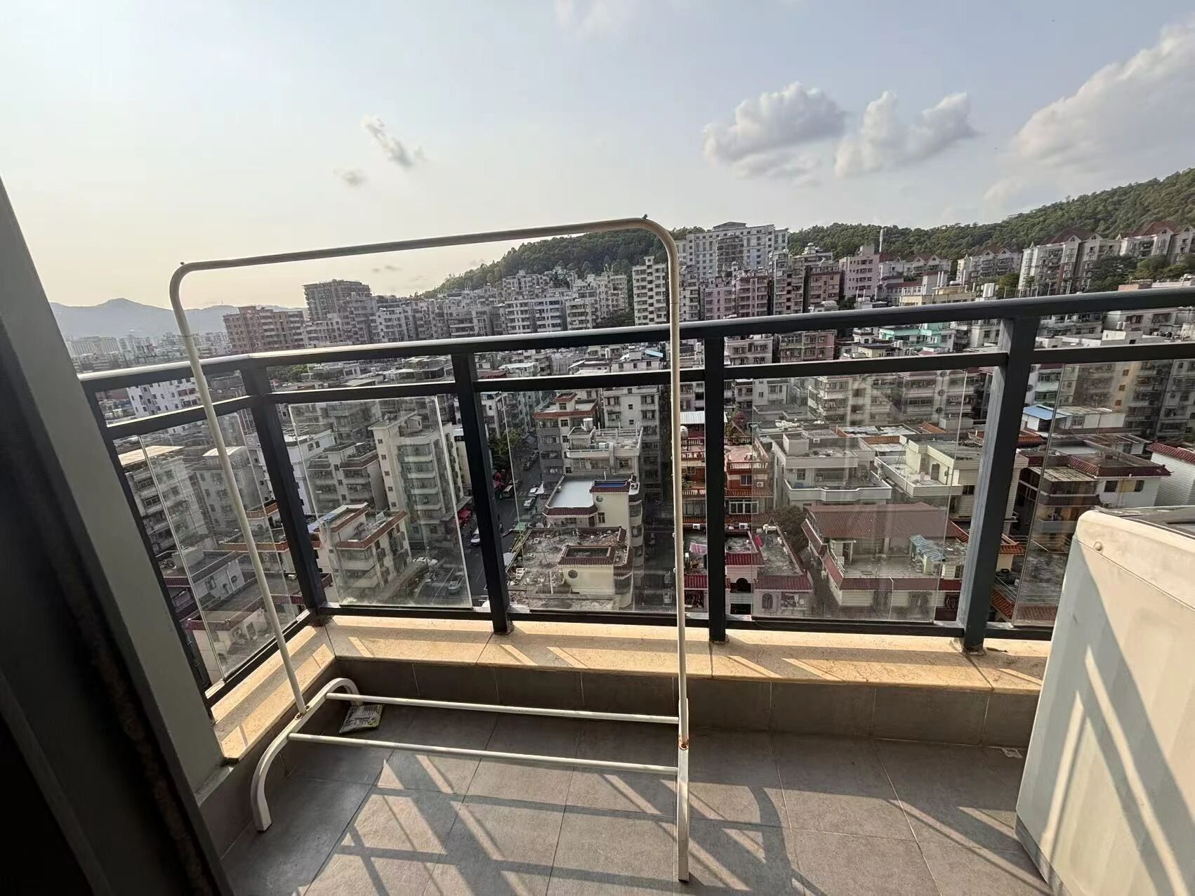 深圳倚龙华庭二手房房源图片