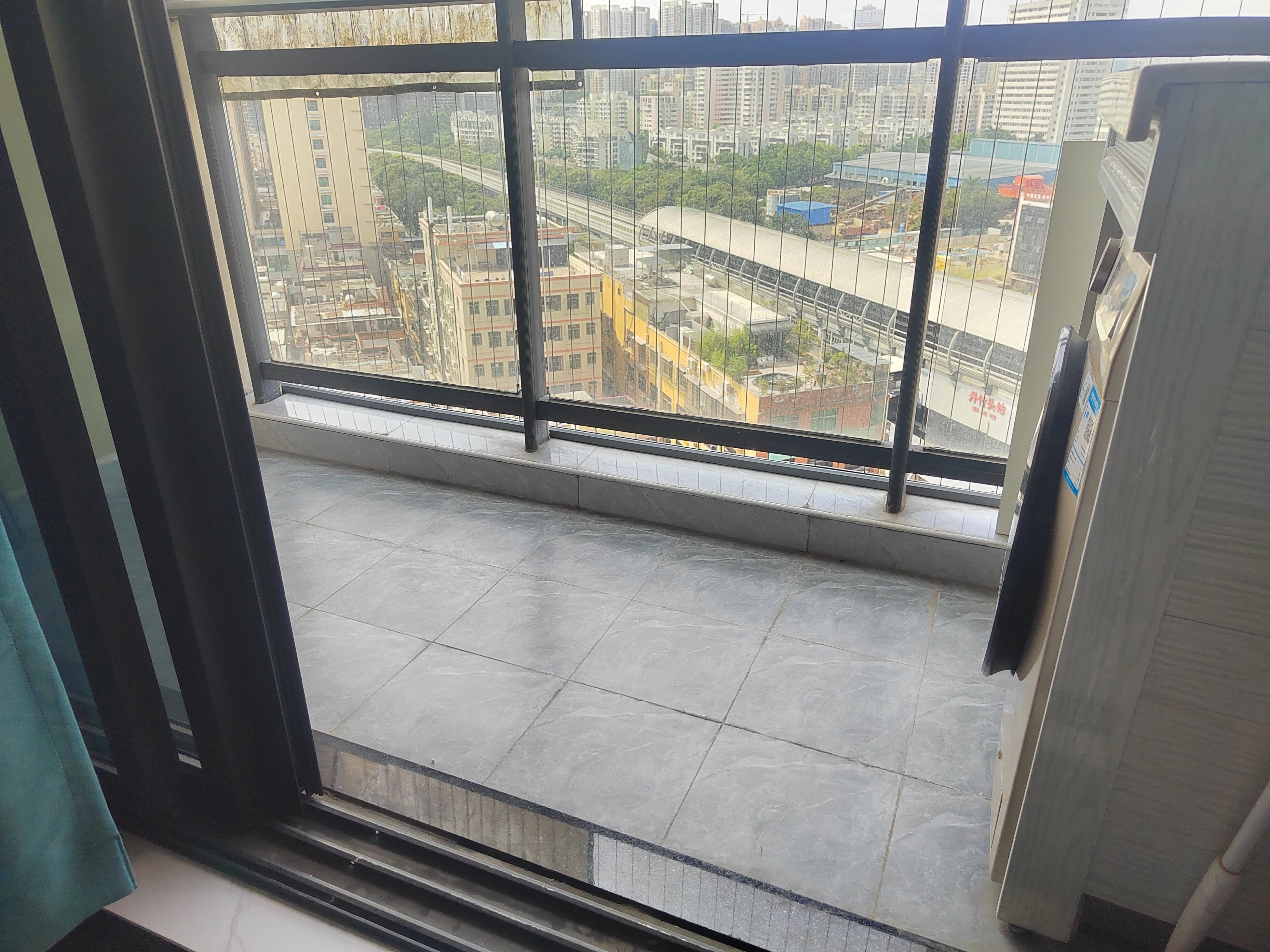 深圳英郡年华三期二手房房源图片