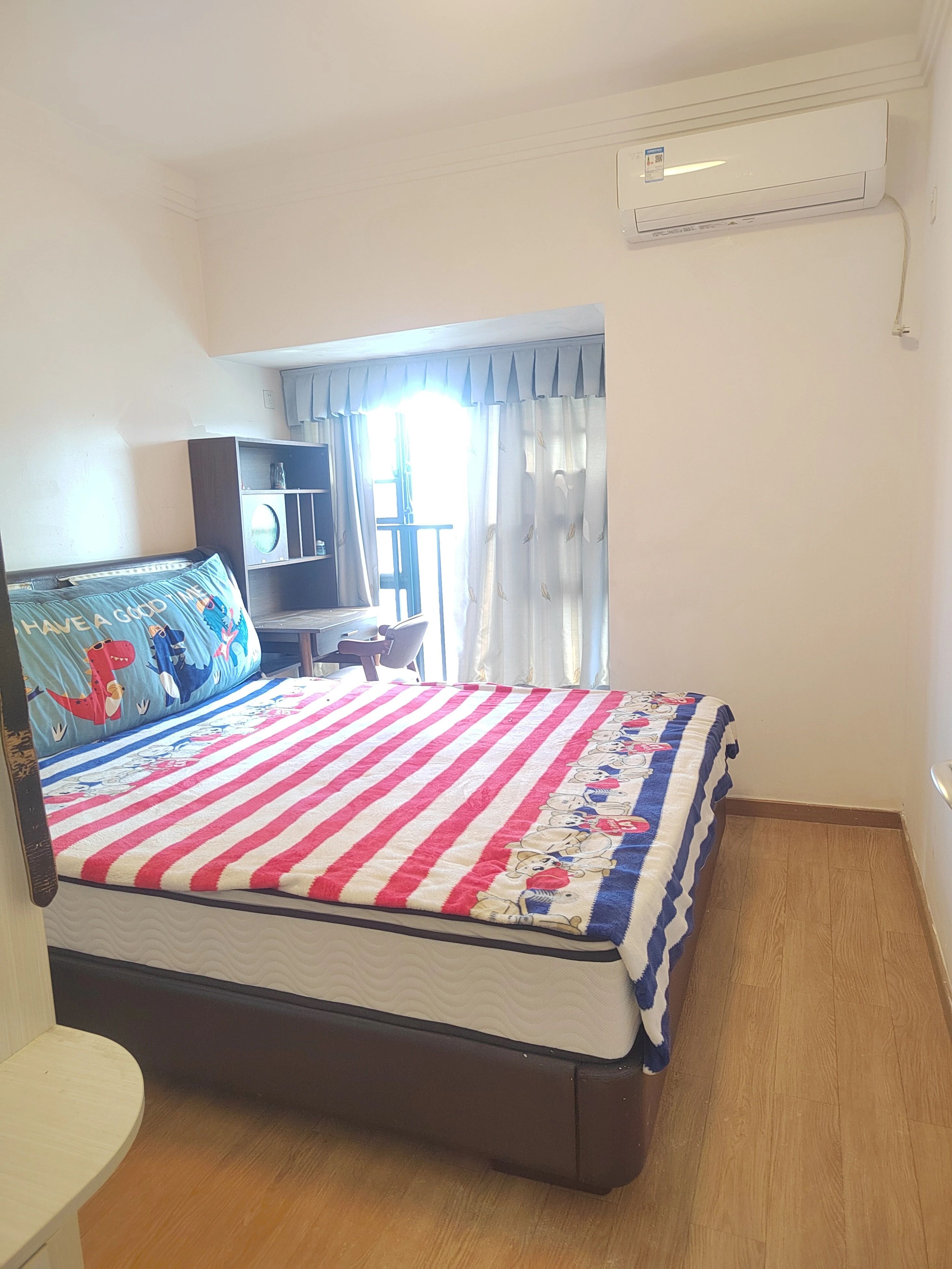 深圳倚龙华庭二手房房源图片