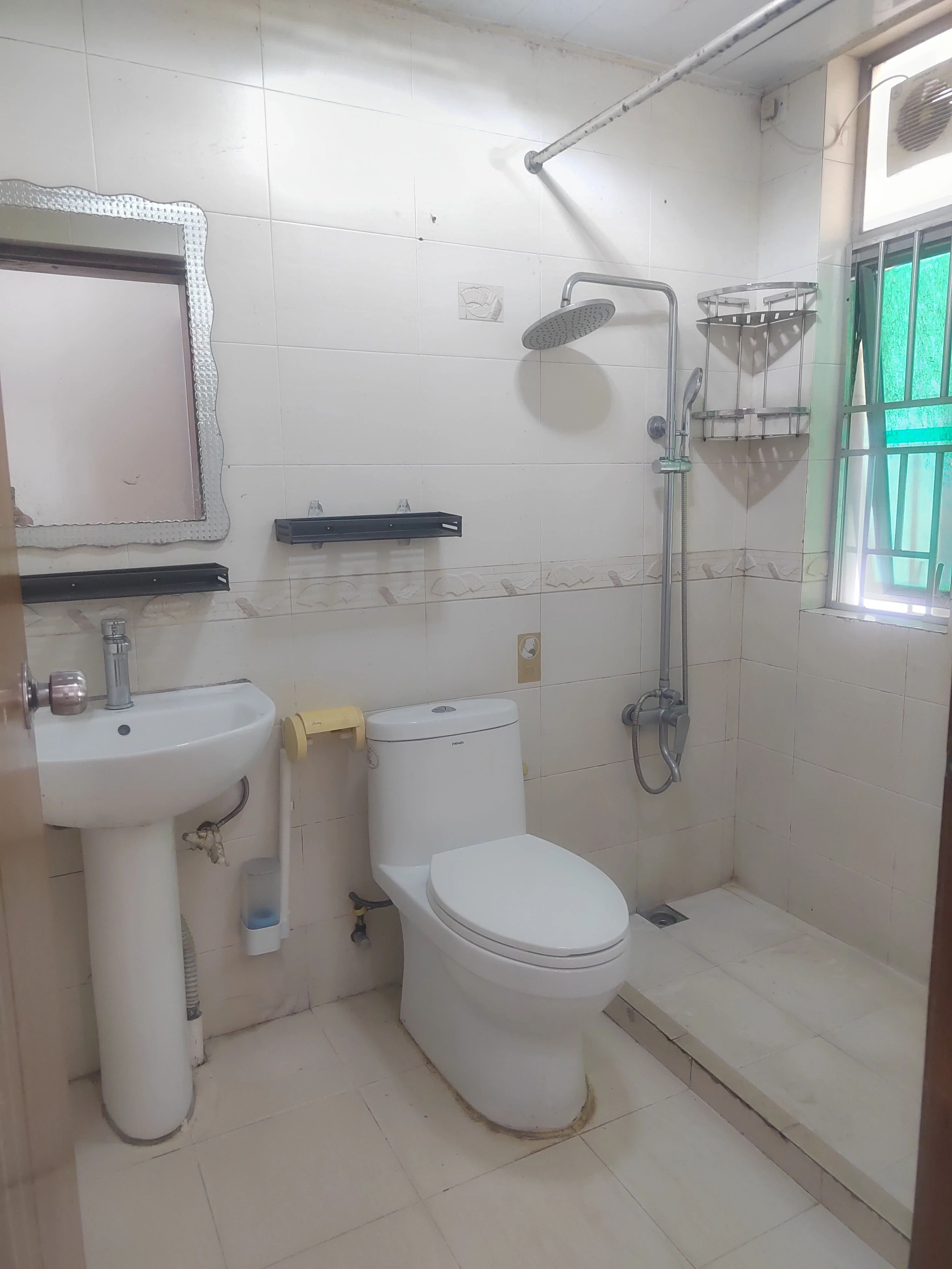 深圳桂芳园六期二手房房源图片