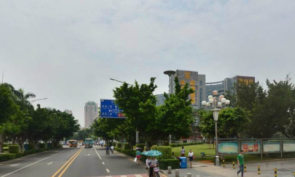 深圳新城广场外景图