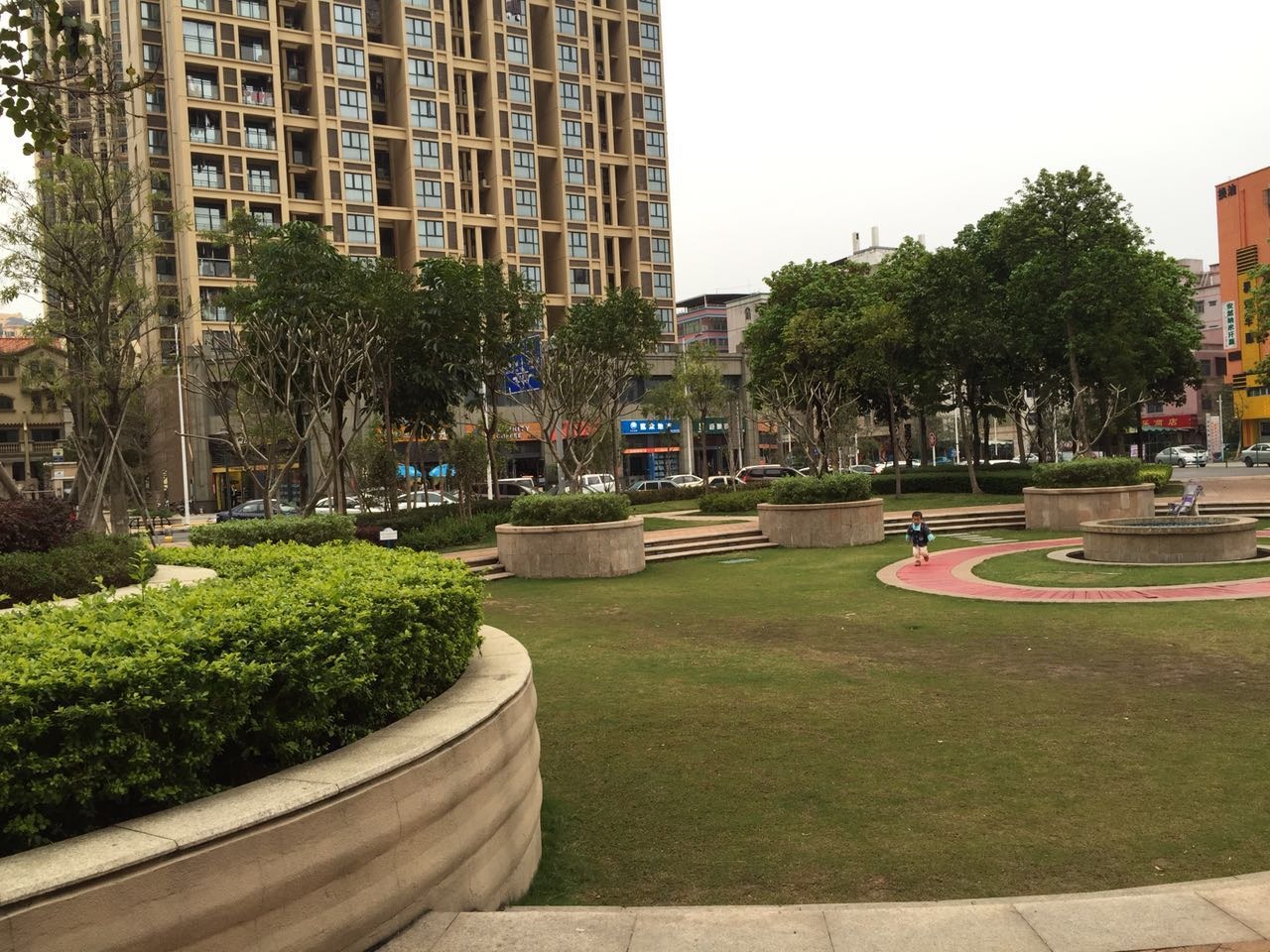 深圳租房 龙岗租房 龙岗中心城租房 保利上城租房 周边商业:商业:coco